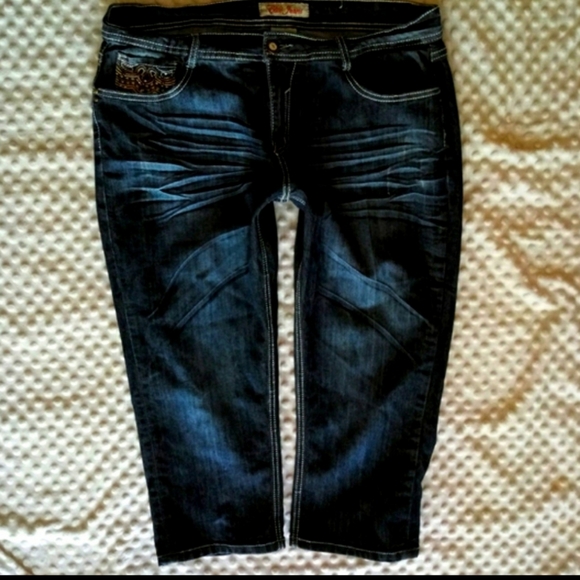 Elite Jeans Rhinestone Embellished Capri Size 13/14 NWOT - Picture 4 of 11